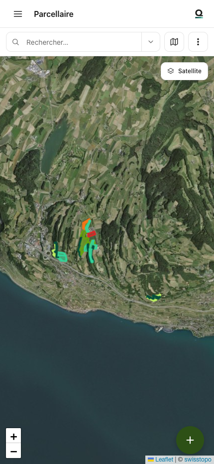 Carte des parcelles avec panneau coulissant (téléphone)